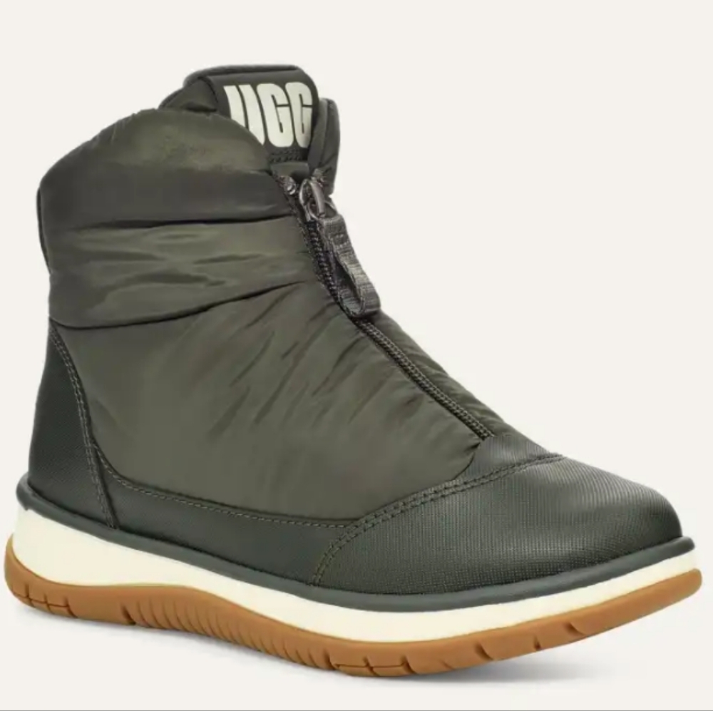 UGG Lakesider Zip Ankle Boot